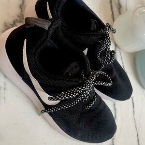 Nike Women Running Shoes